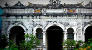 See Vietnam In Style From The Water - 5 Types of Boats For Tourists