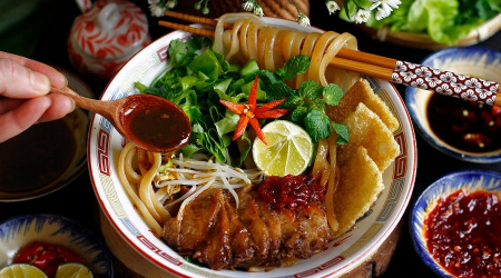 Street Food Tour à Hoian et Cours de Lanterne