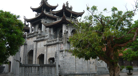 Cathédrale de Phat Diem et vie locale à Ninh Binh