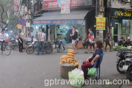 Street Food Tour in Hanoi, a Unique Culinary Experience