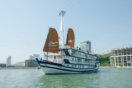 Signature Halong Cruise