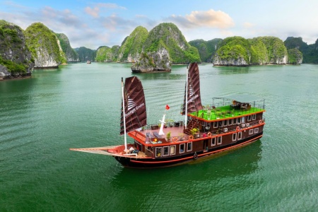 Sunlight Boutique 8 Cabins