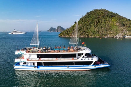 La Casta, croisière à la journée en Baie D’Halong