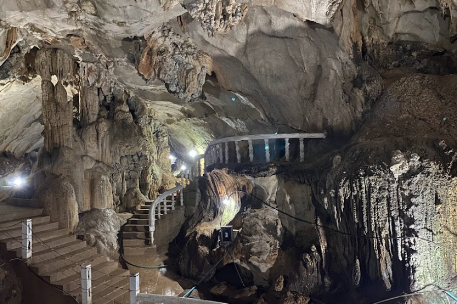 Vientiane – Vang Vieng – Luang Prabang 6 days 5 nights