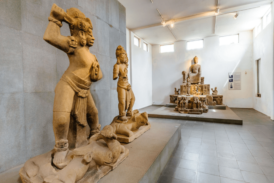 Collines de Ba Na- « Bana hills » et Visite de Pont d’or