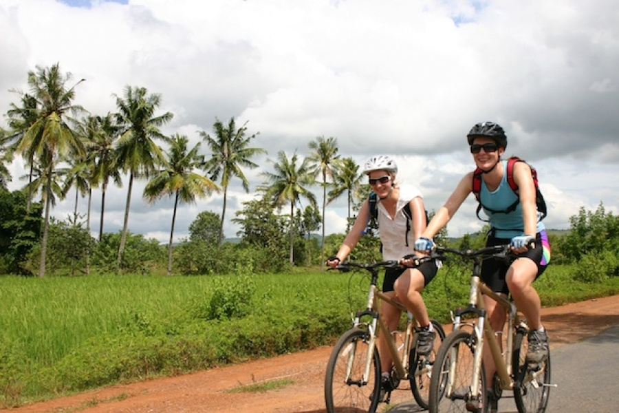 Exploration of the countryside of Hoi An by bike.