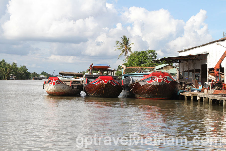 Cycling Tour in the Mekong Delta for 4 Days
