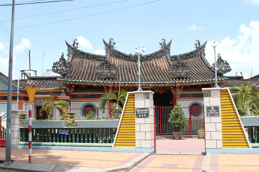 Authentic Mekong Delta: Bentre - Travinh - Longxuyen - Sadec