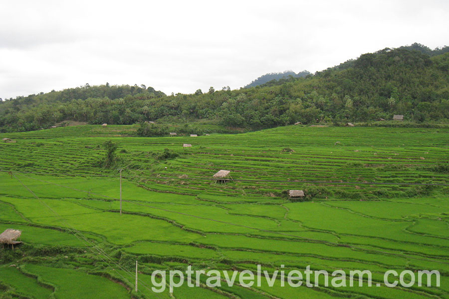 Les Régions Nord du Vietnam & Tout le Laos 