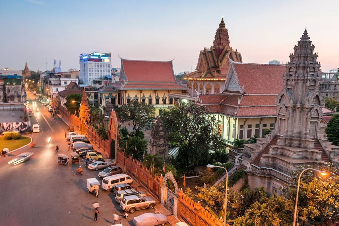 phnom-2