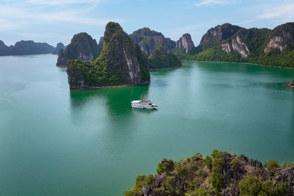 Amanda Legend 5 Cabins, Halong Bay